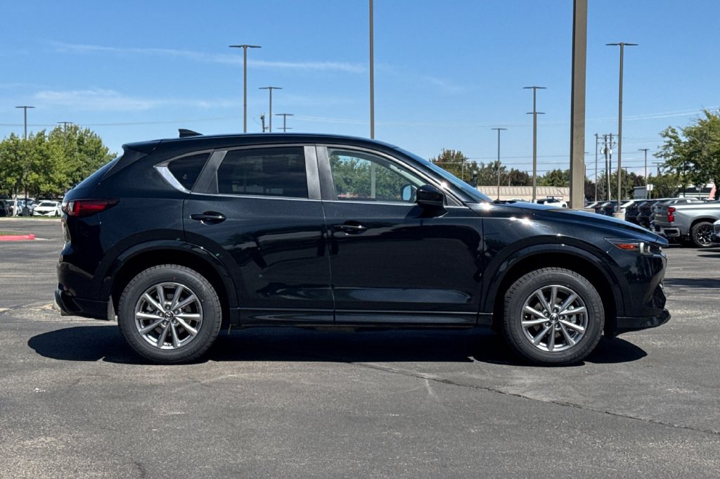 Used 2025 MAZDA CX-5 AWD 2.5 S w/ Select Package image 3