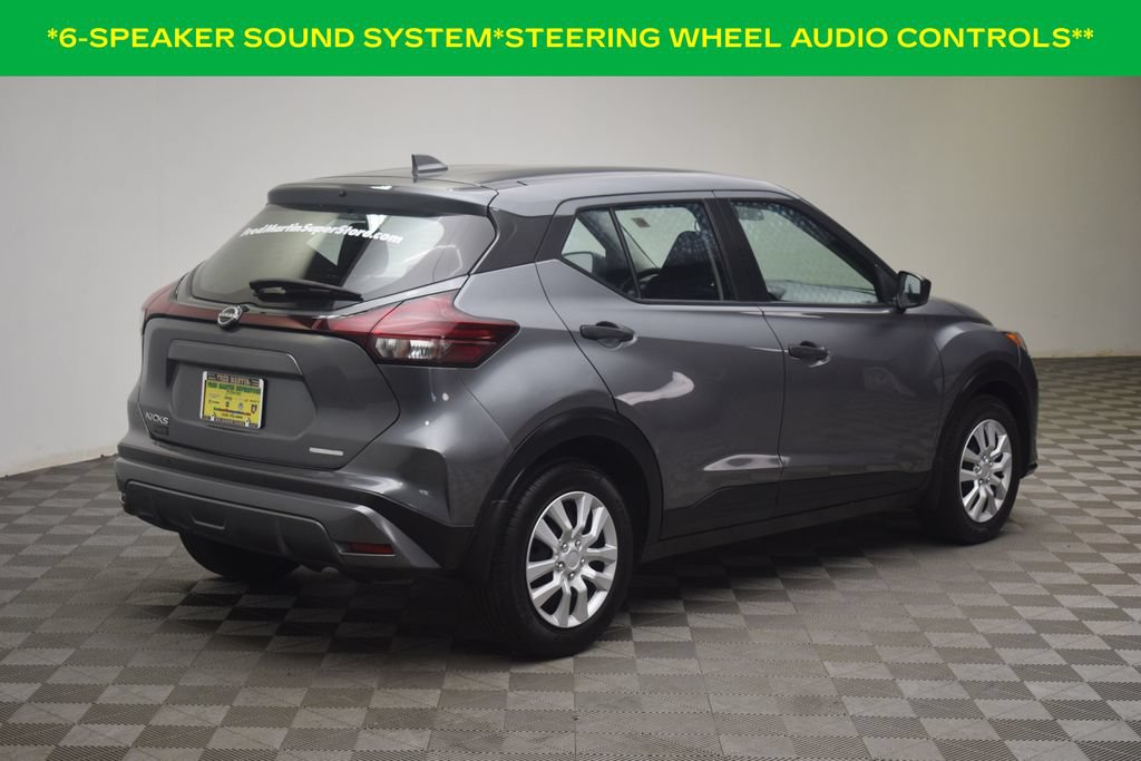 Used 2023 Nissan Kicks S FWD image 8