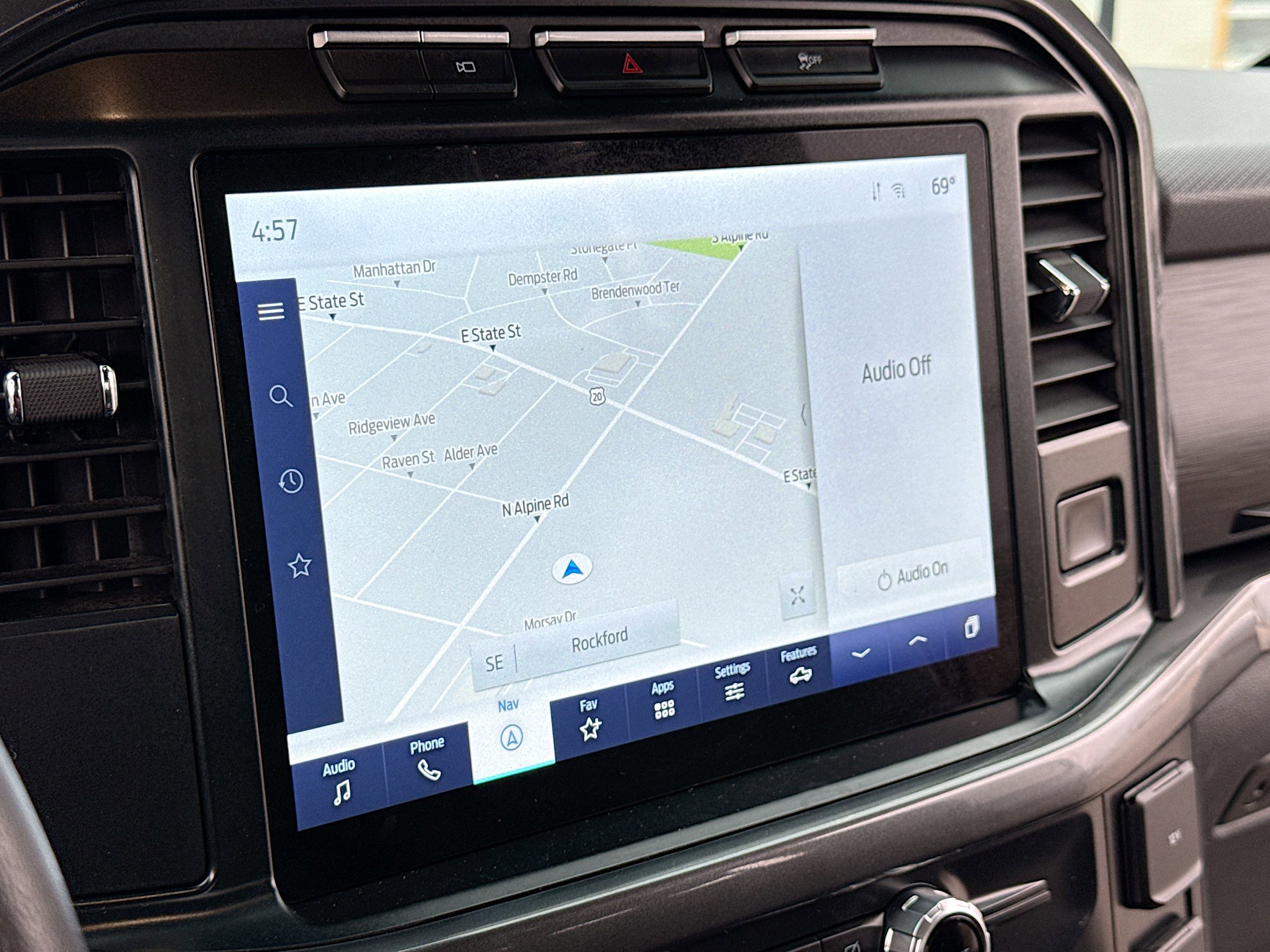 Certified 2022 Ford F150 XLT w/ Equipment Group 302A High image 9