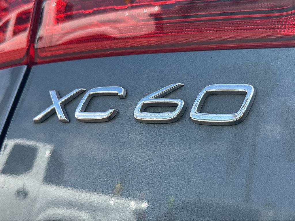 Used 2019 Volvo XC60 T8 R-Design w/ Advanced Package AWD/4WD image 41