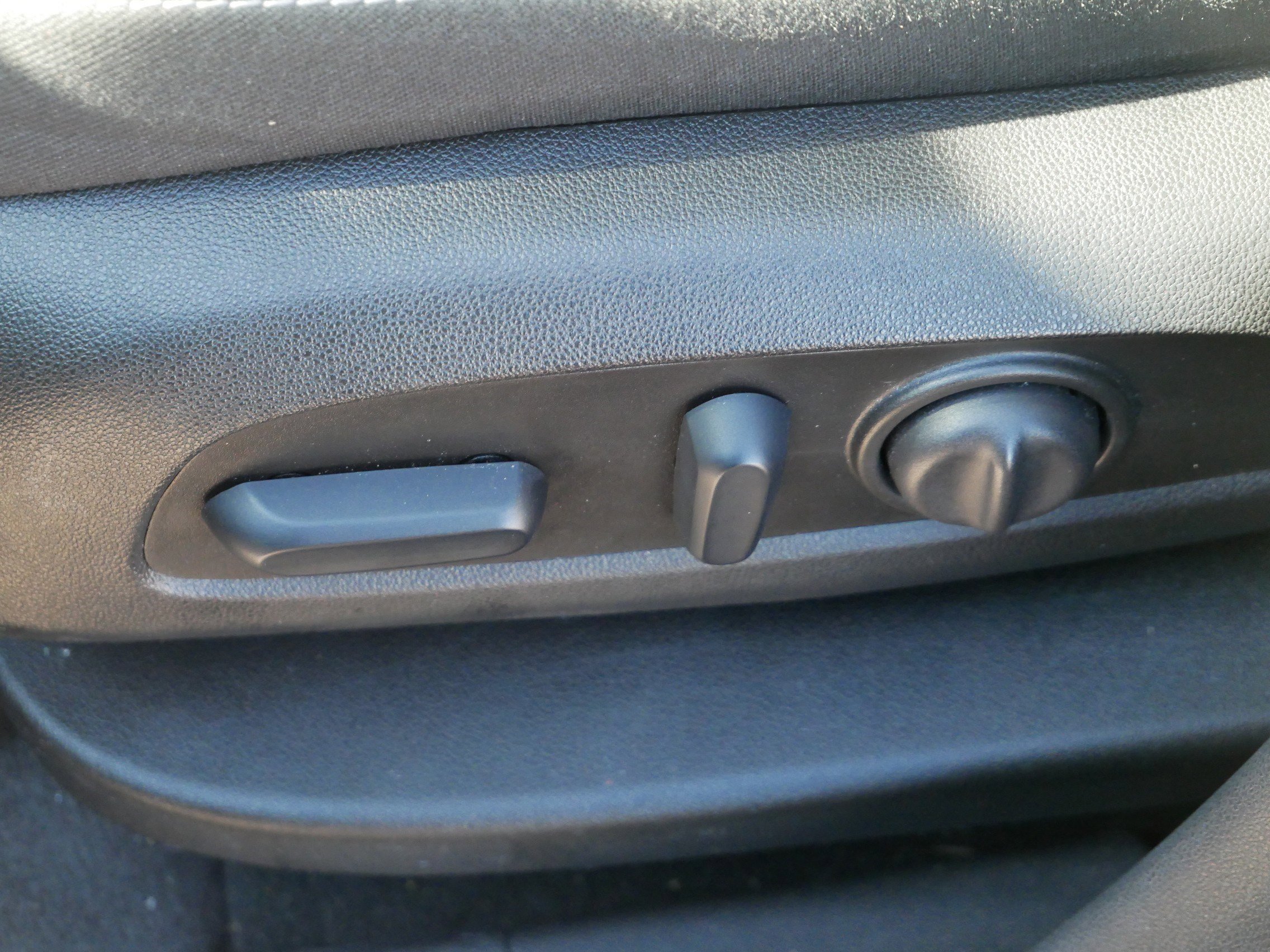 Used 2023 Chevrolet Equinox LS w/ LS Convenience Package image 20