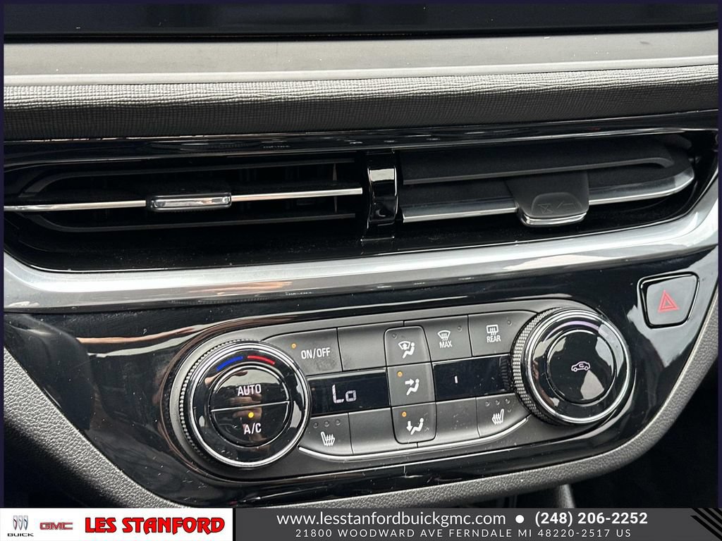Certified 2024 Buick Envista Sport Touring w/ Convenience I Package FWD image 31