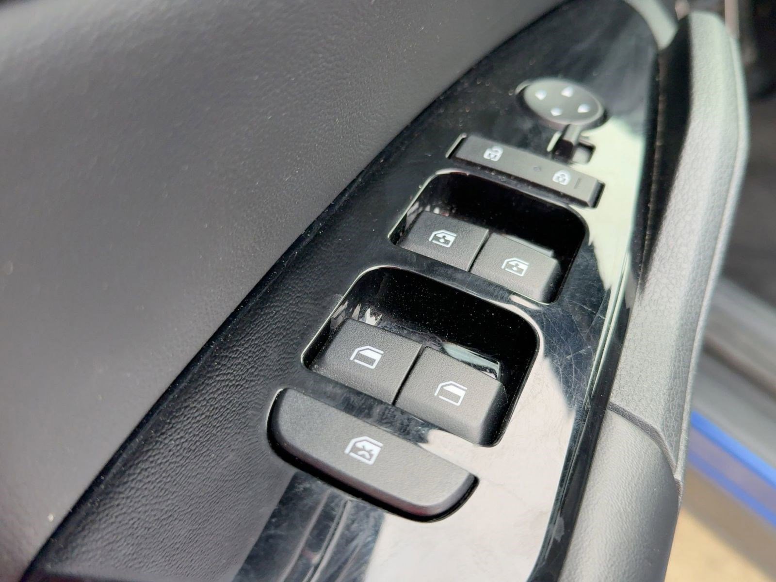 Used 2024 Kia Sportage X-Pro image 12