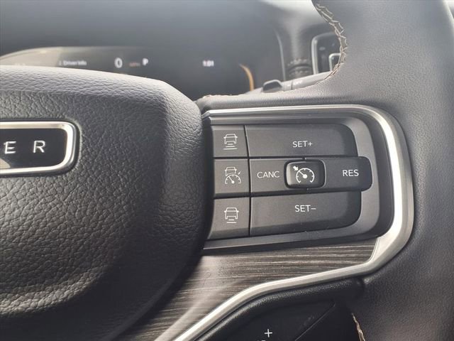 Used 2024 Jeep Wagoneer Series II image 20