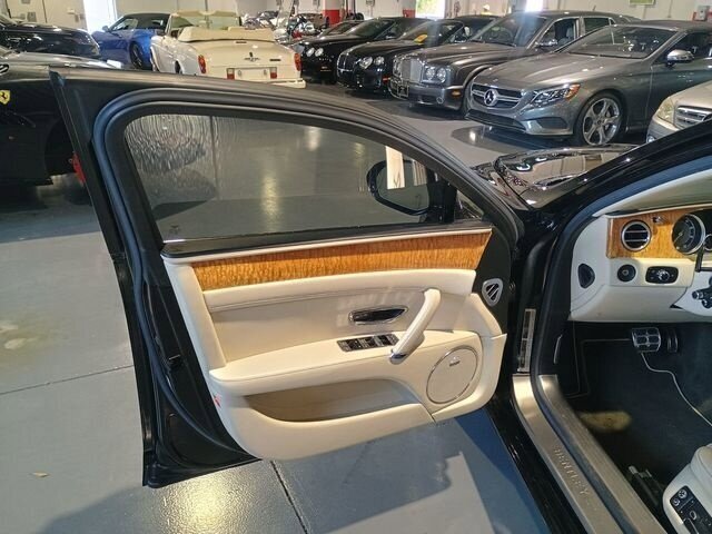 Used 2015 Bentley Flying Spur V8 AWD/4WD image 20