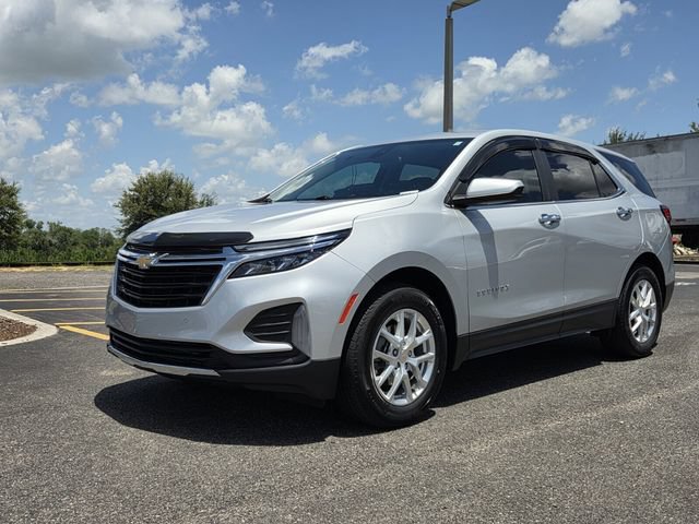 Used 2022 Chevrolet Equinox LT FWD image 2