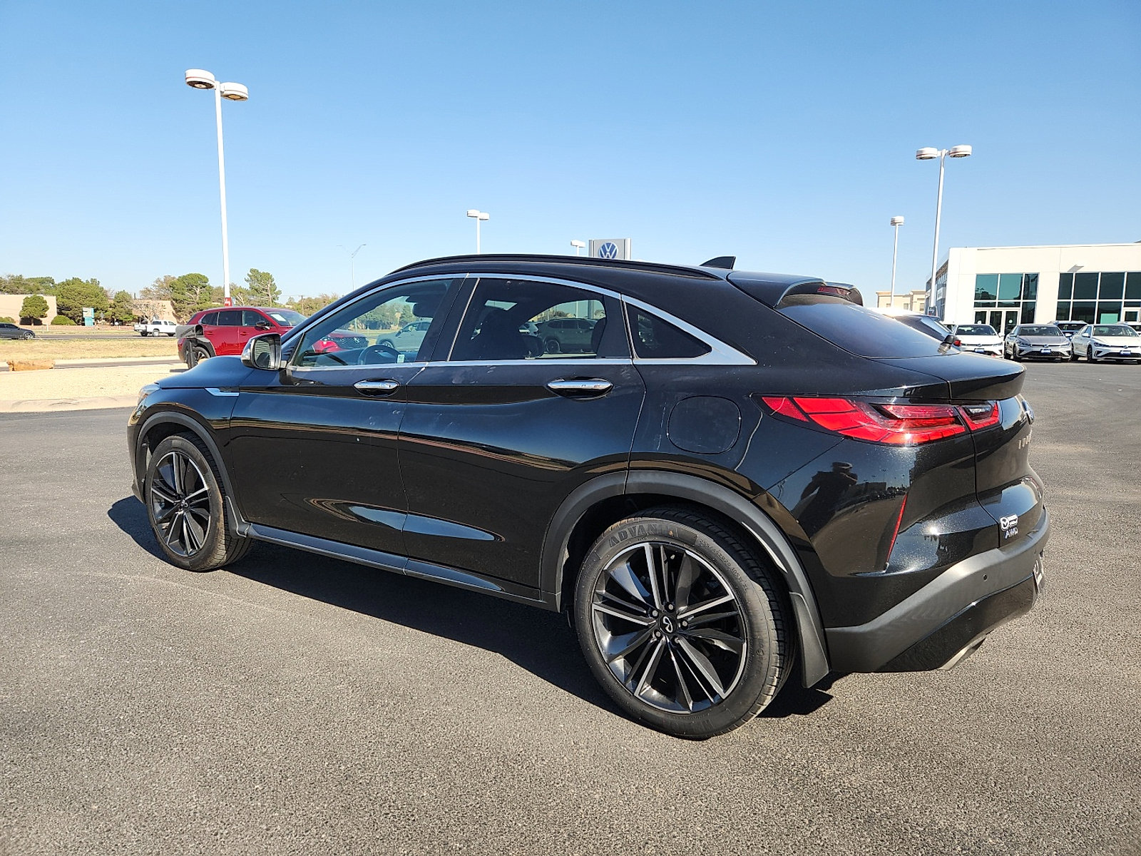 Used 2022 INFINITI QX55 Luxe w/ Cargo Package image 4