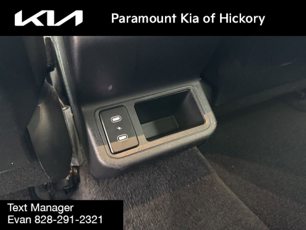 Used 2025 Kia K4 LX image 14