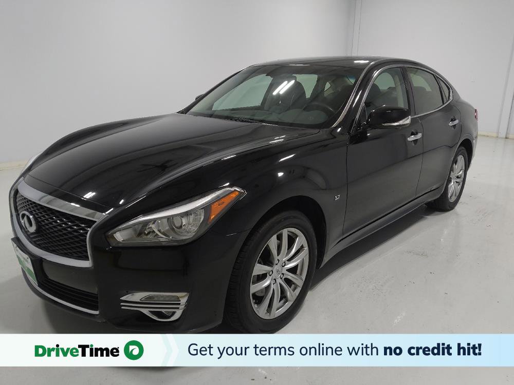 Used 2017 INFINITI Q70 3.7 image 1