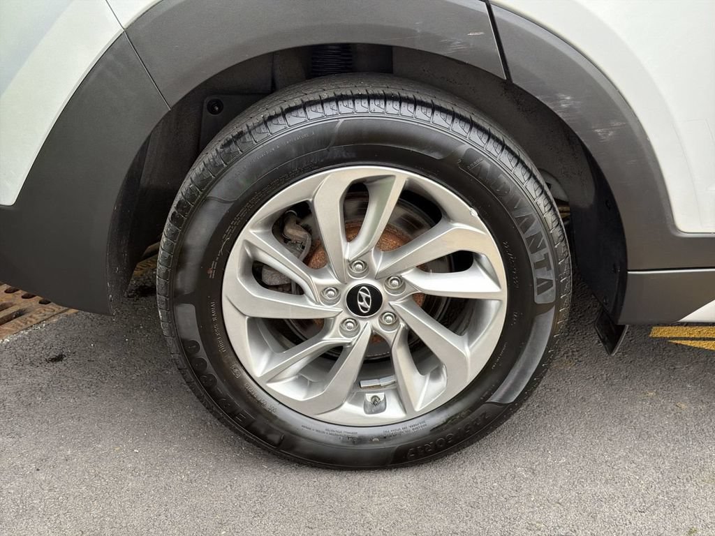 Used 2018 Hyundai Tucson SEL Plus AWD/4WD image 12