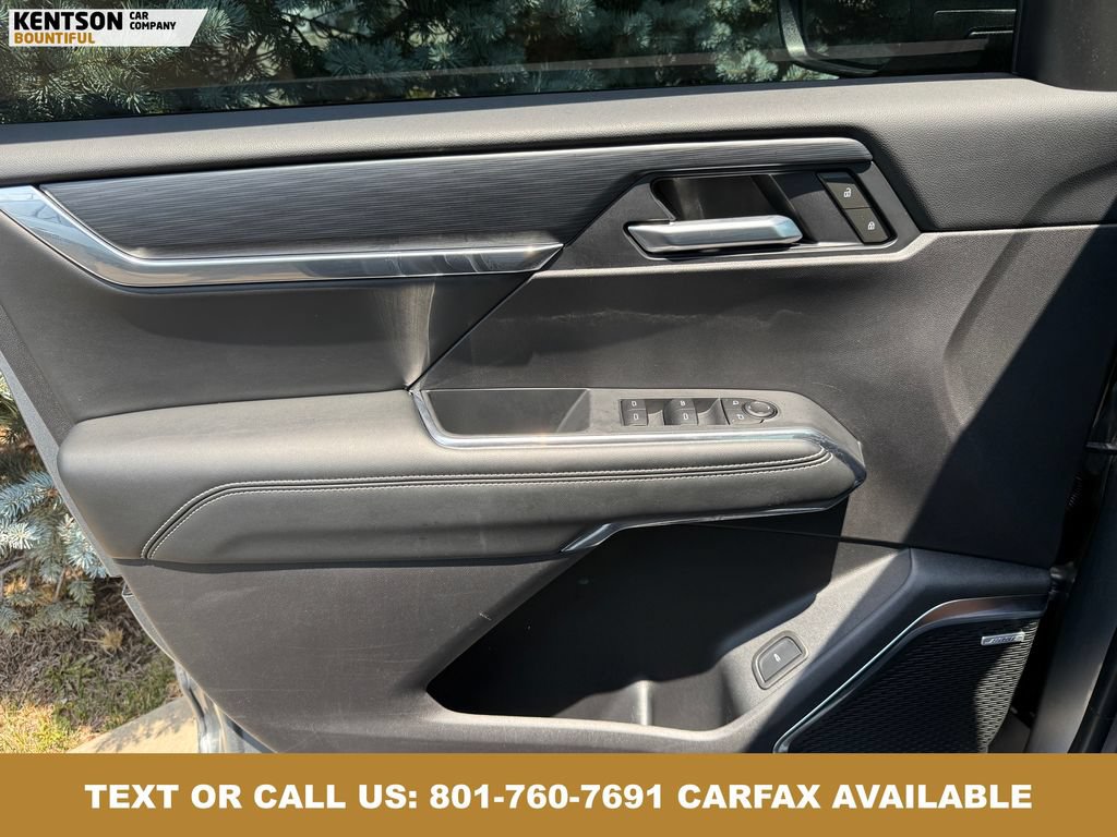 Used 2025 GMC Acadia Elevation w/ Elevation Premium Package AWD/4WD image 20