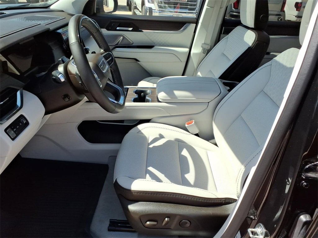 Certified 2025 GMC Acadia Denali w/ Super Cruise Package image 16