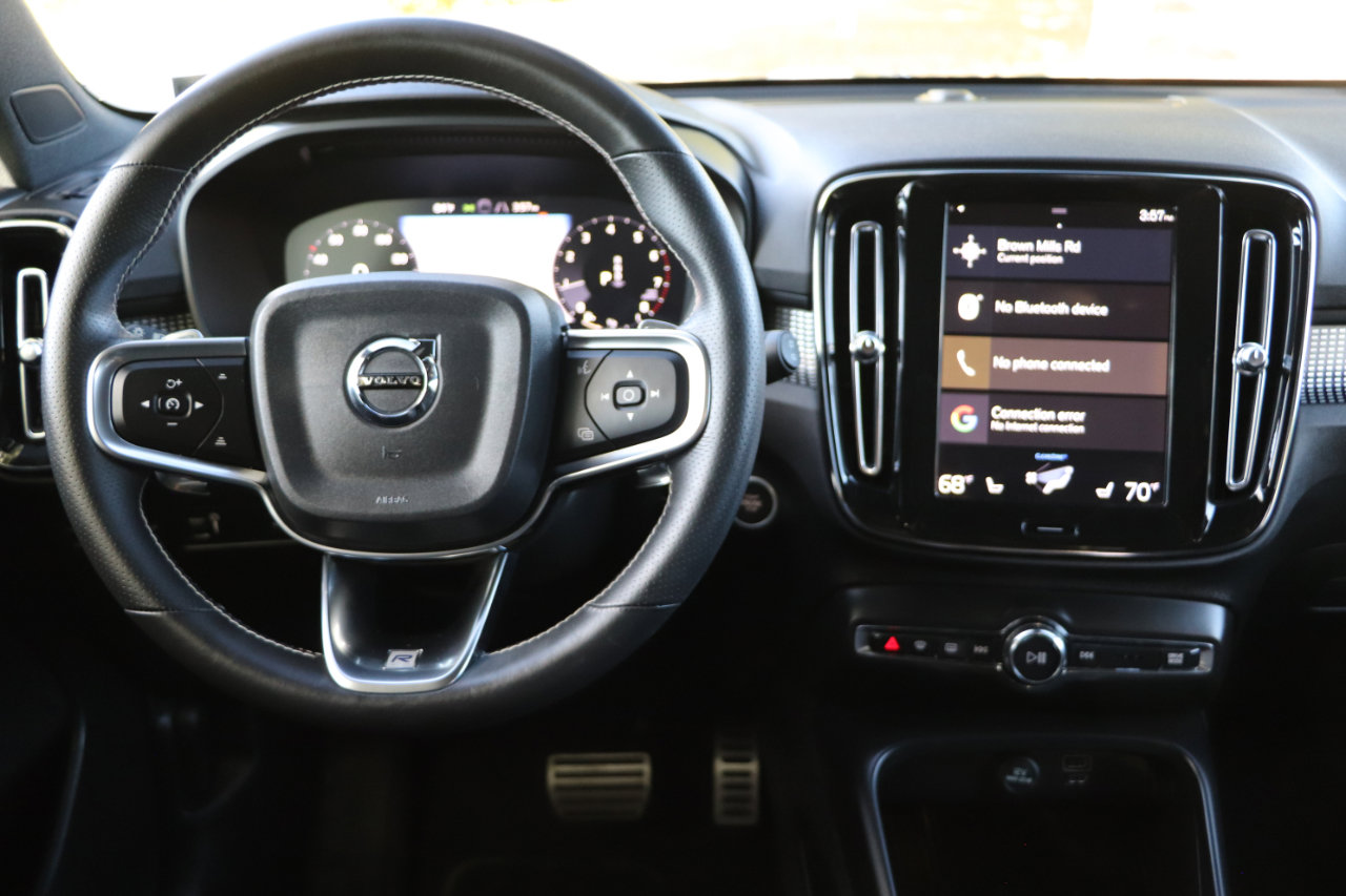 Used 2020 Volvo XC40 T5 R-Design image 37