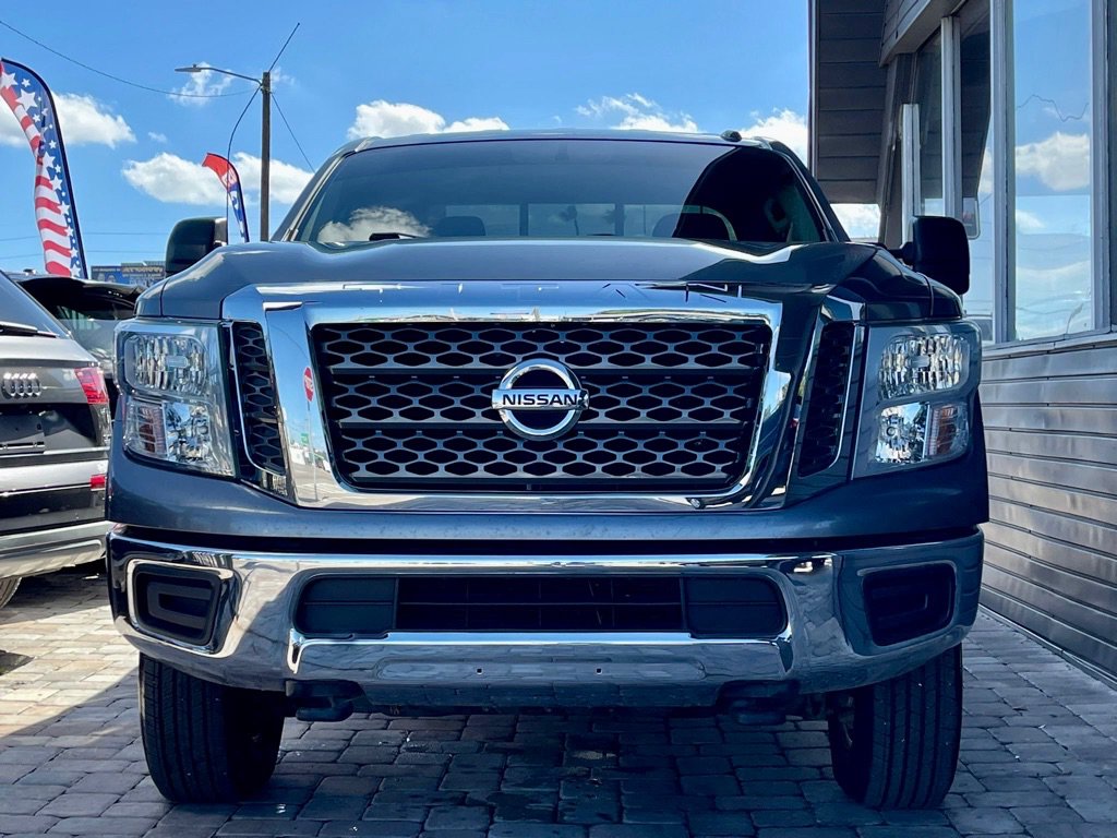 Used 2017 Nissan Titan SV AWD/4WD image 45