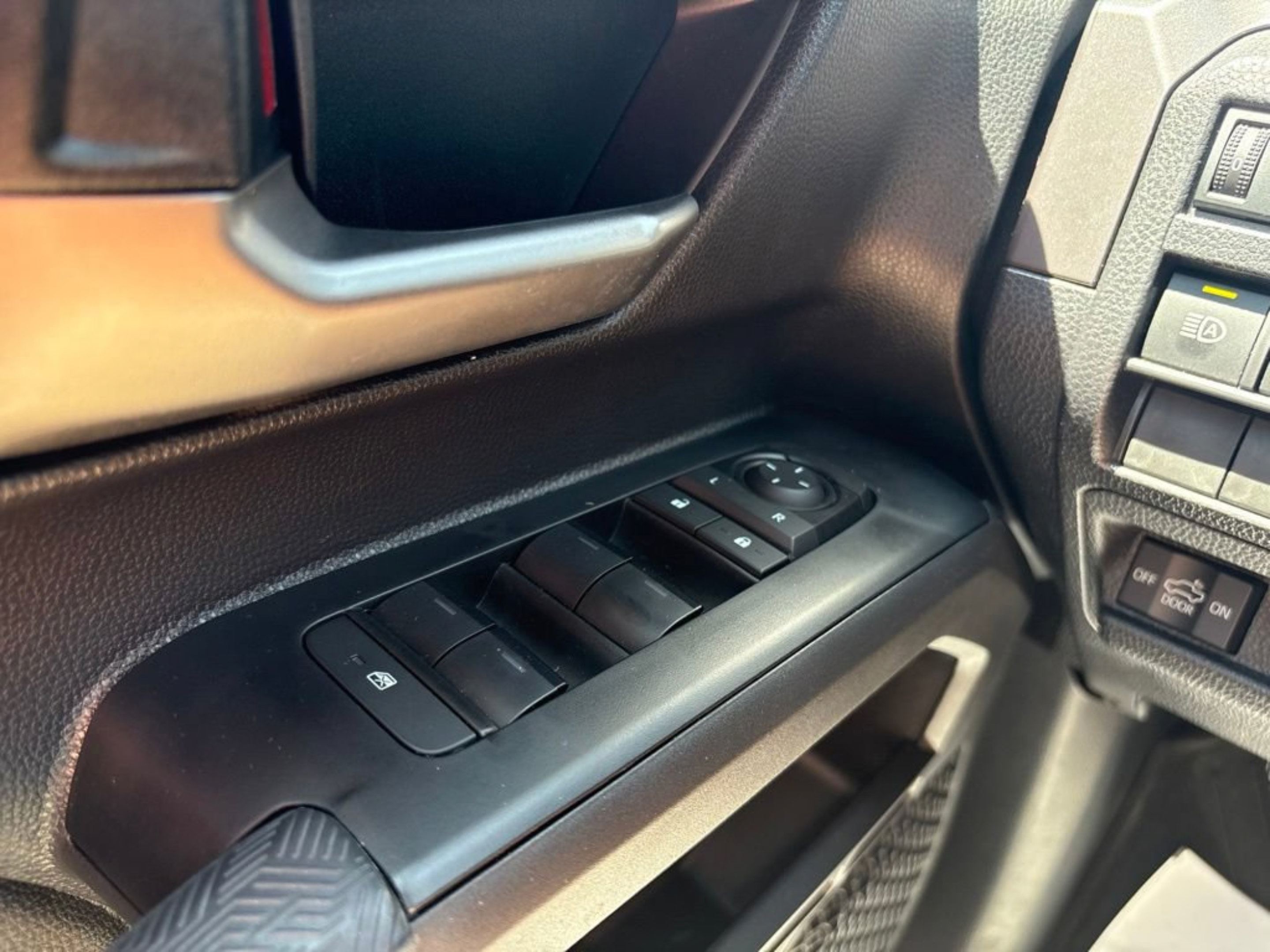 Certified 2026 Toyota Tacoma TRD Sport AWD/4WD image 17
