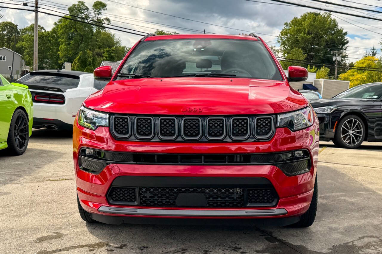 Used 2024 Jeep Compass Limited w/ Sun and Sound Group image 6