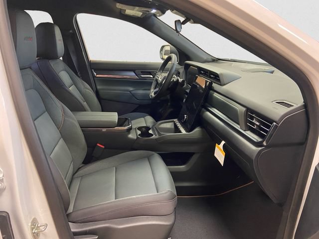 New 2026 GMC Terrain AT4 AWD/4WD image 16