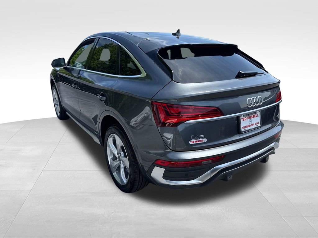 Used 2024 Audi Q5 2.0T Premium Plus w/ Premium Plus Package AWD/4WD image 3