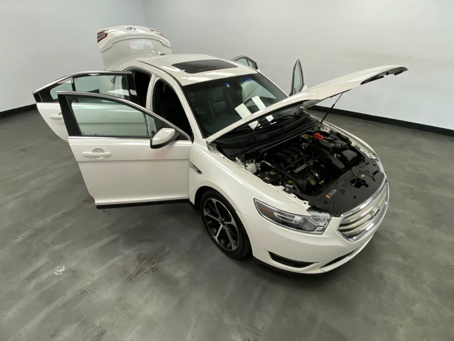 Used 2015 Ford Taurus SEL w/ Equipment Group 201A FWD image 54