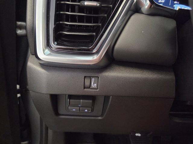 New 2026 GMC Canyon Elevation w/ Convenience Package RWD image 28