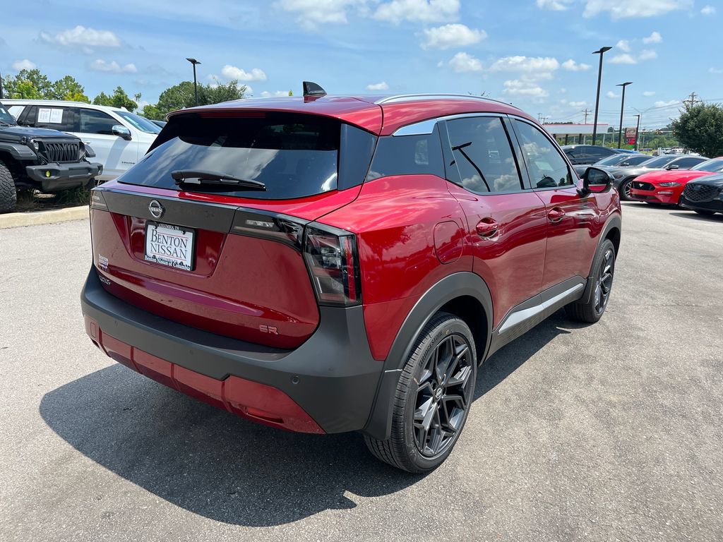 New 2026 Nissan Kicks SR w/ SR Premium Package FWD image 8