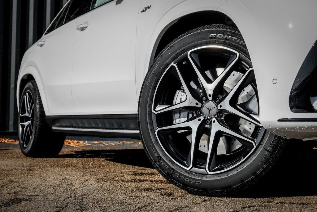 New 2026 Mercedes-Benz GLE 53 AMG 4MATIC Coupe image 8
