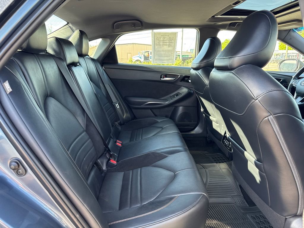 Used 2020 Toyota Avalon Touring w/ Advanced Safety Package FWD image 17