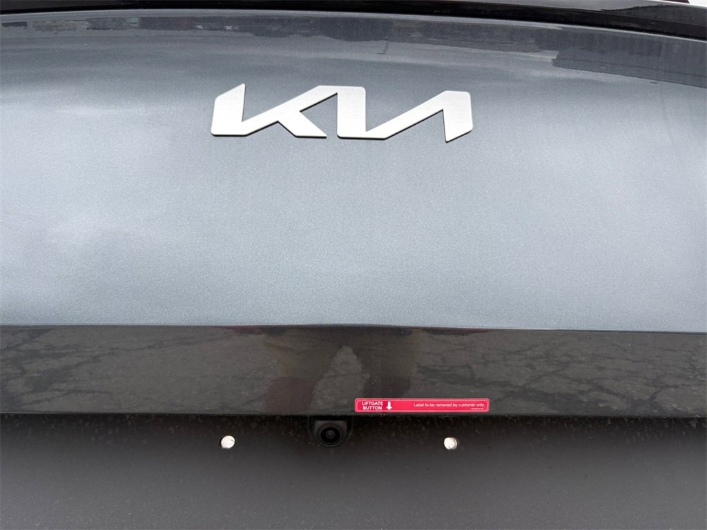 New 2025 Kia Sportage EX image 17