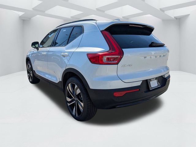 New 2026 Volvo XC40 B5 Ultra w/ Climate Package AWD/4WD image 7