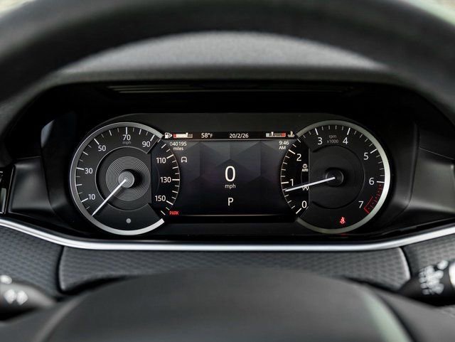 Used 2023 Land Rover Range Rover Evoque S image 16