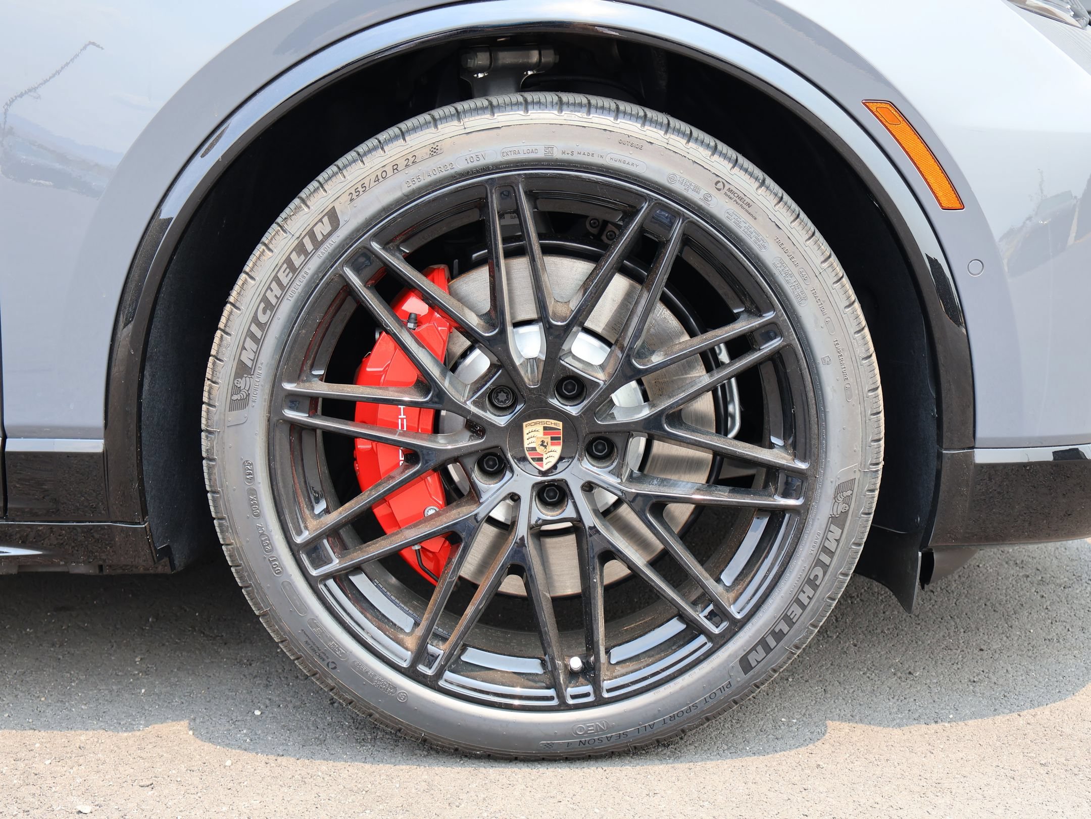 New 2026 Porsche Macan GTS Electric AWD/4WD image 13