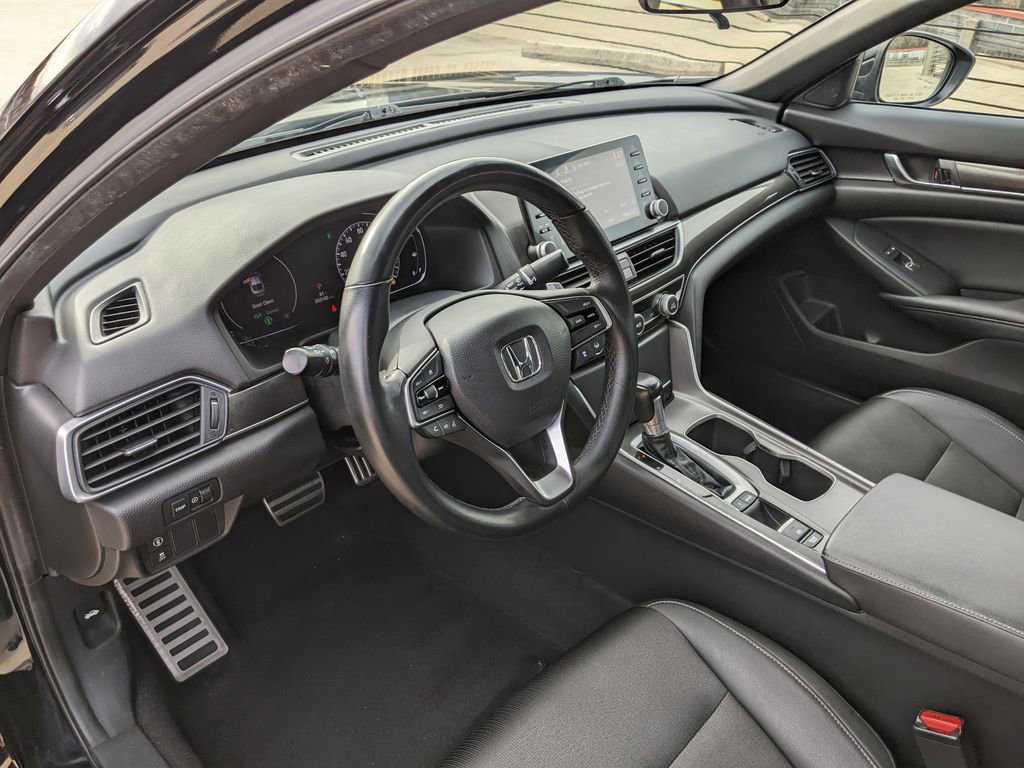 Used 2019 Honda Accord Sport image 8