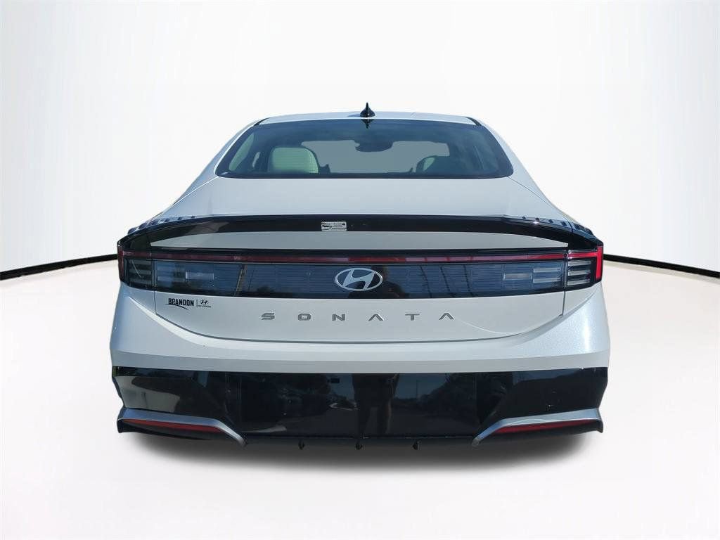 New 2026 Hyundai Sonata SEL FWD image 6
