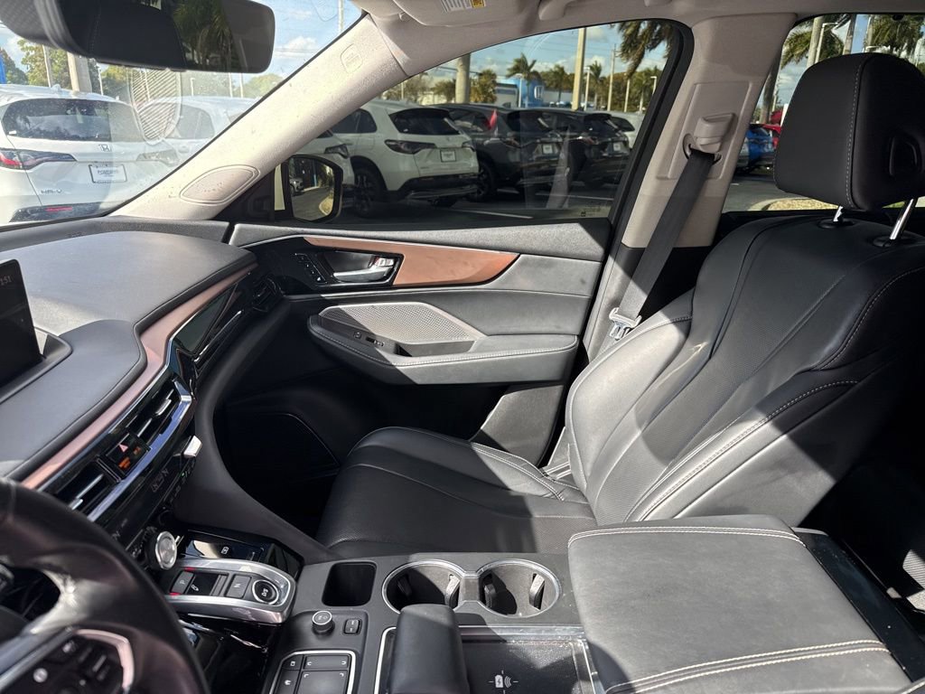 Used 2022 Acura MDX FWD w/ Technology Package image 17
