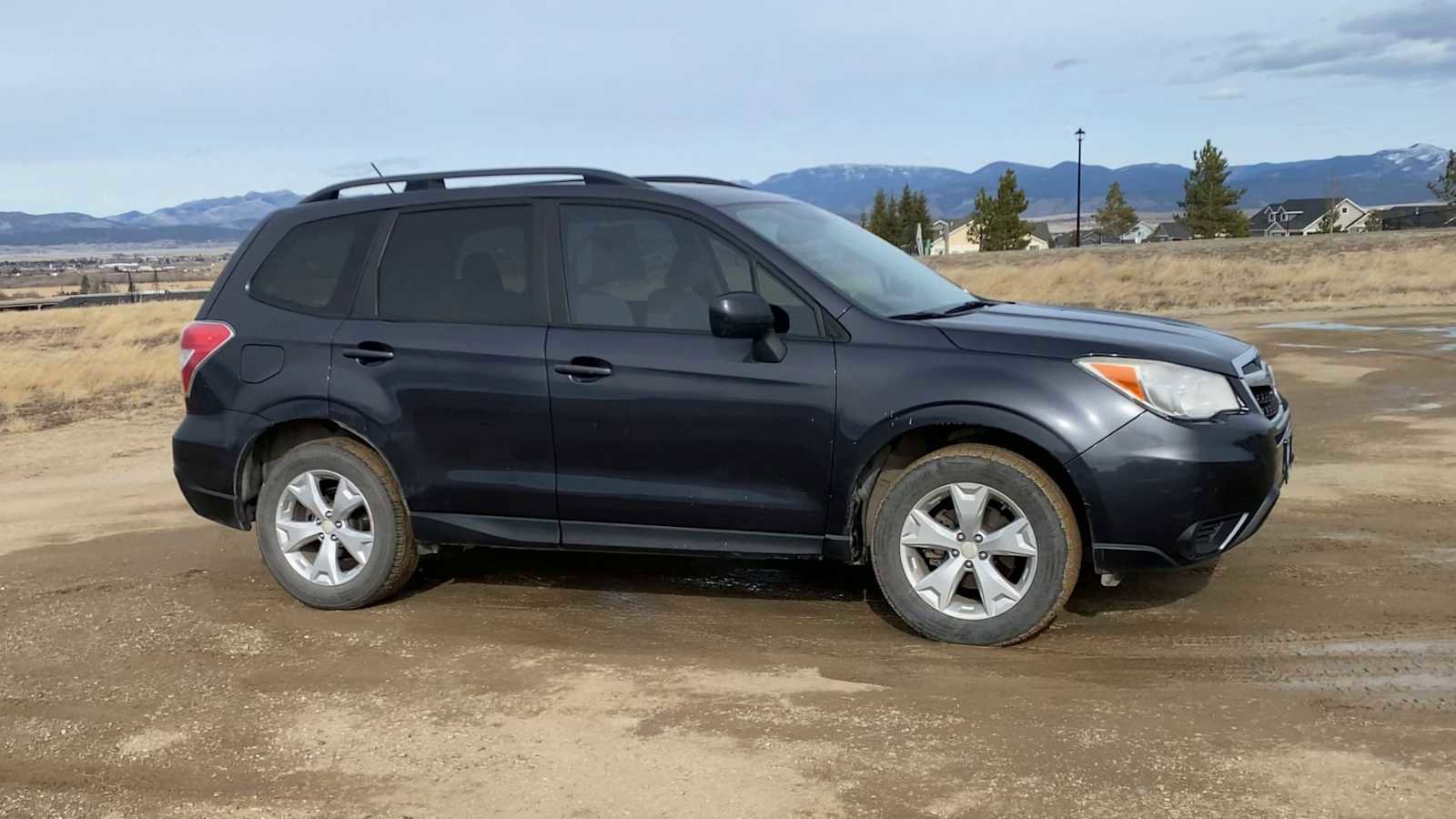 Used 2015 Subaru Forester 2.5i Premium w/ All-Weather Package image 9