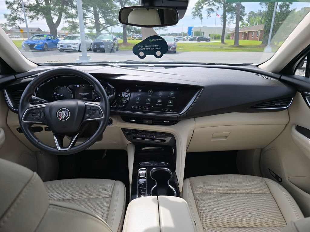 Used 2022 Buick Envision Essence w/ Technology Package I FWD image 12