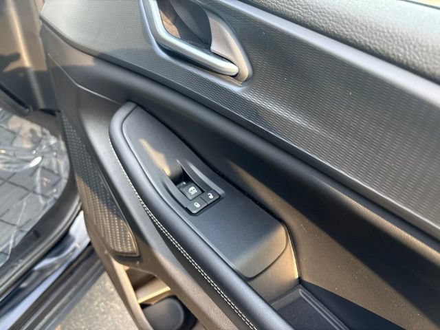 Used 2023 Jeep Grand Cherokee Altitude AWD/4WD image 26