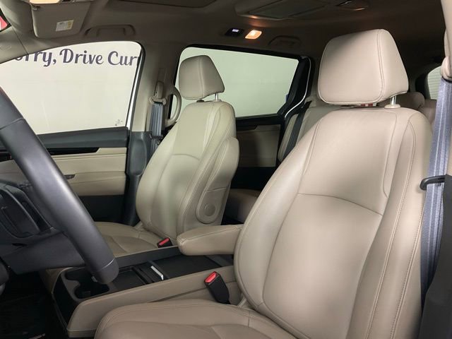 Used 2024 Honda Odyssey Touring image 14