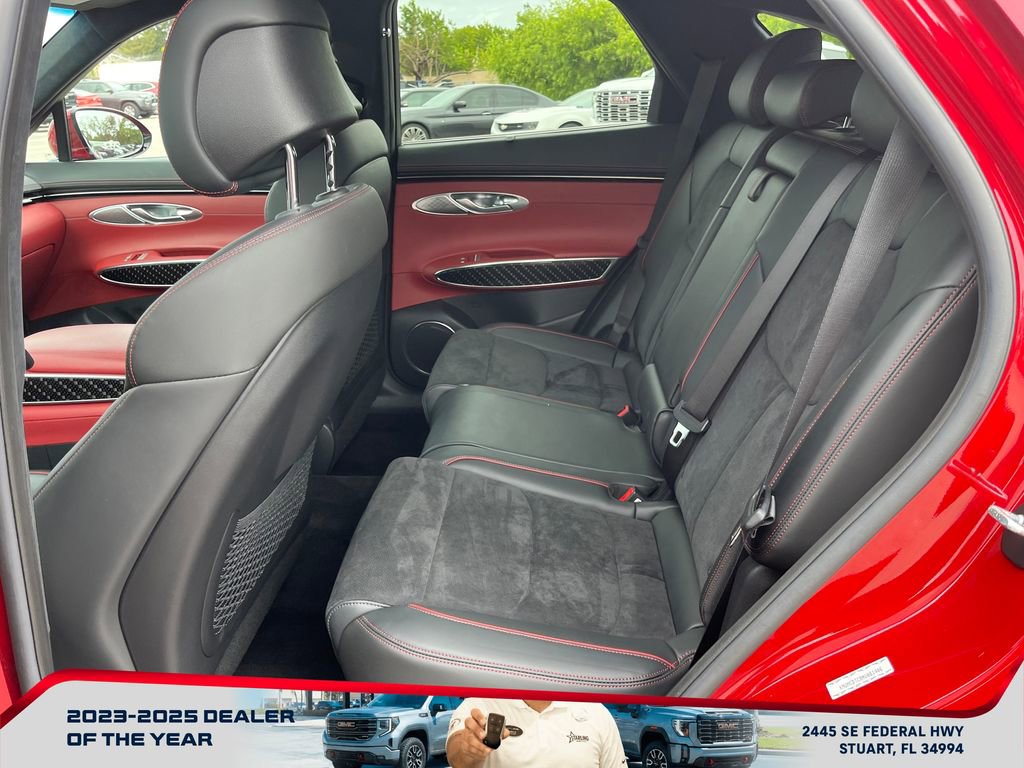 Used 2022 Genesis GV70 3.5T Sport w/ Sport Prestige Package AWD/4WD image 11