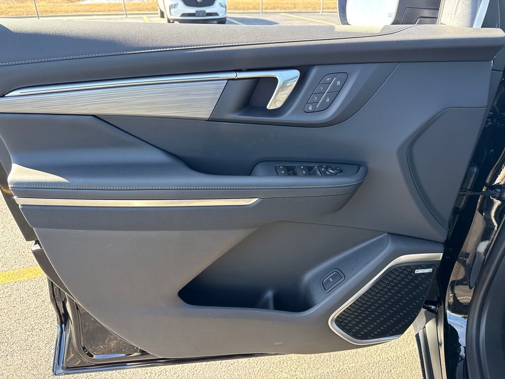 New 2026 Buick Enclave Preferred w/ Power Package image 16