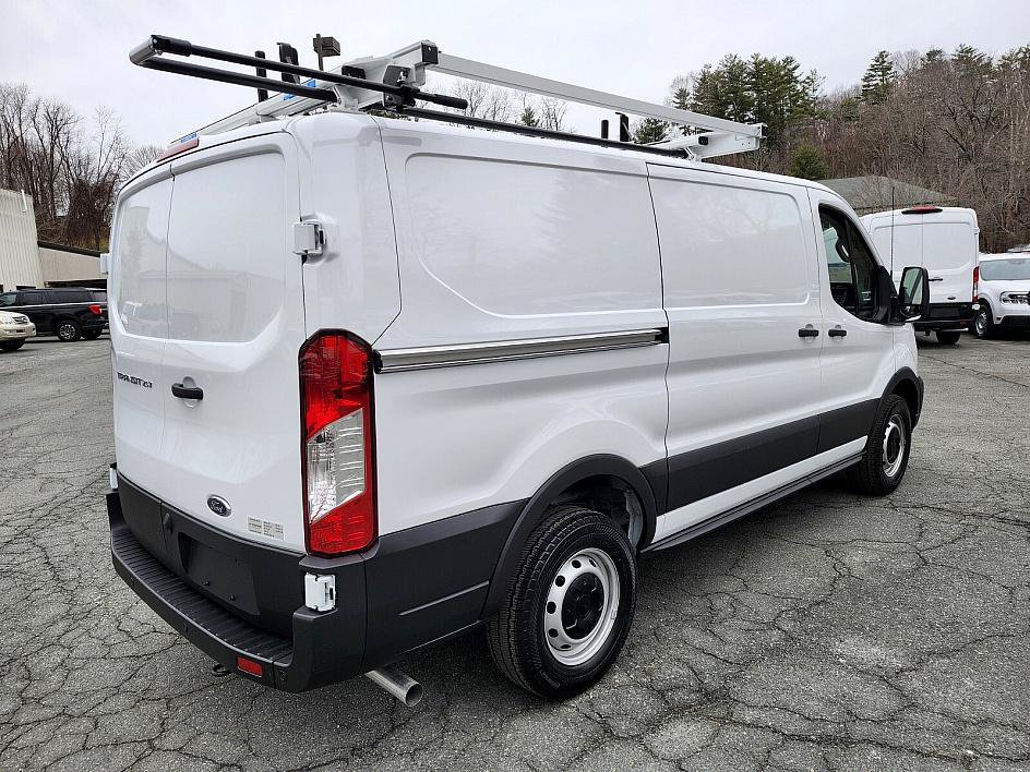 New 2024 Ford Transit 250 Low Roof w/ Load Area Protection Package RWD image 7