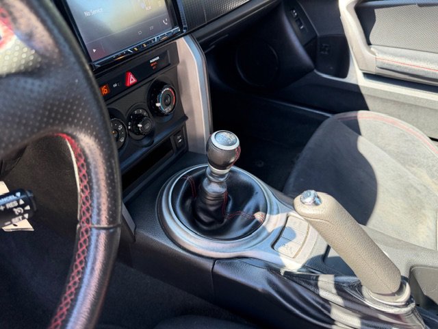 Used 2013 Scion FR-S image 15