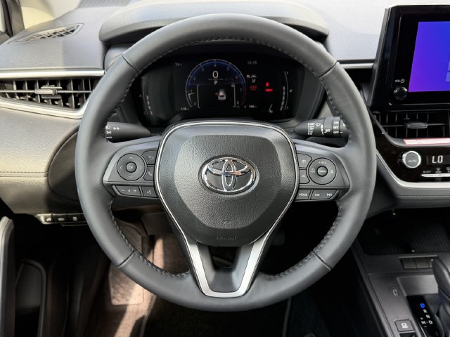 Certified 2026 Toyota Corolla Cross LE FWD image 12