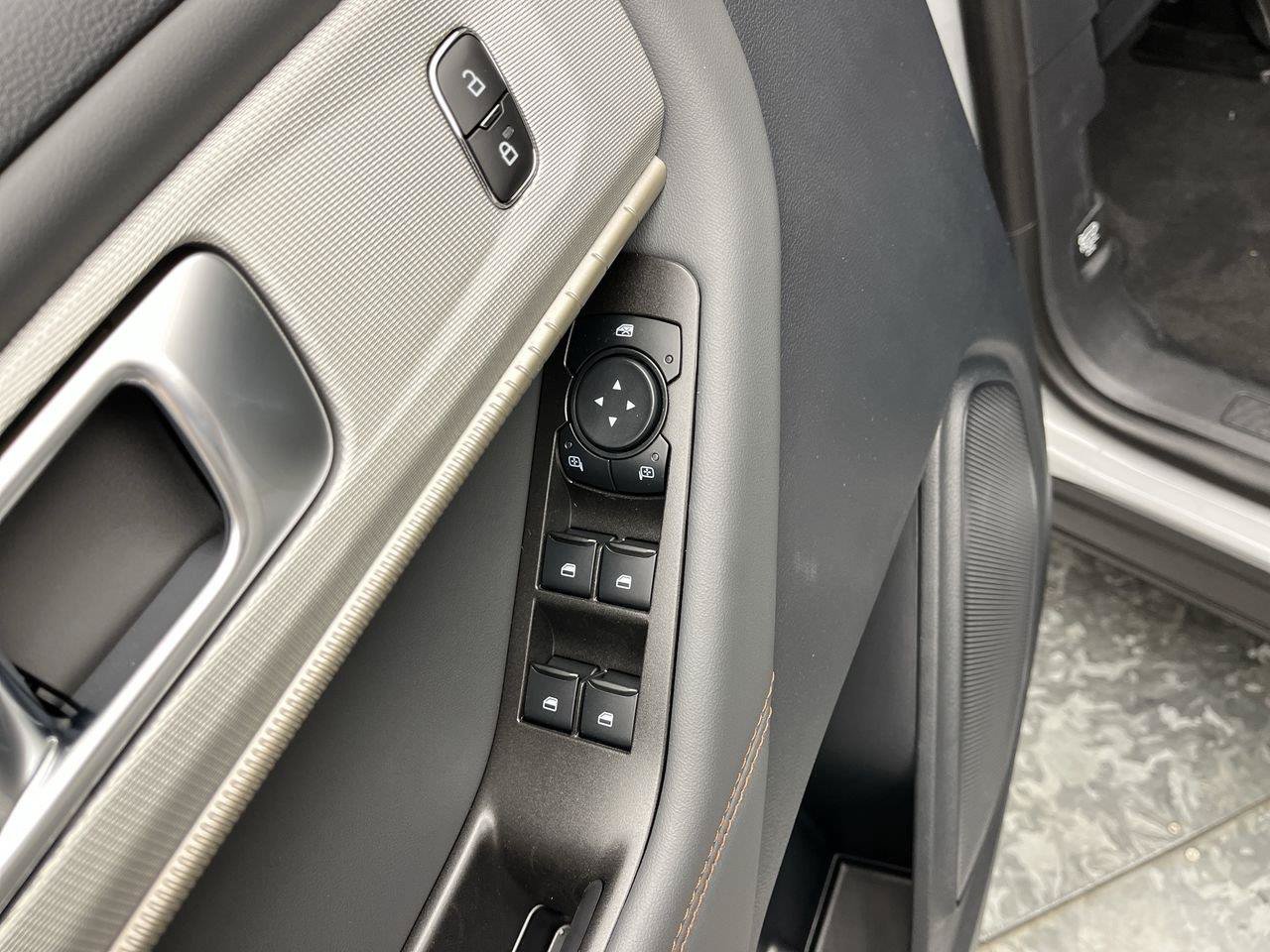 New 2027 Ford Explorer Active w/ Active Comfort Package AWD/4WD image 10