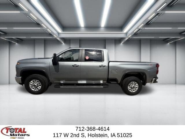 Used 2025 Chevrolet Silverado 2500 LT w/ Convenience Package AWD/4WD image 5