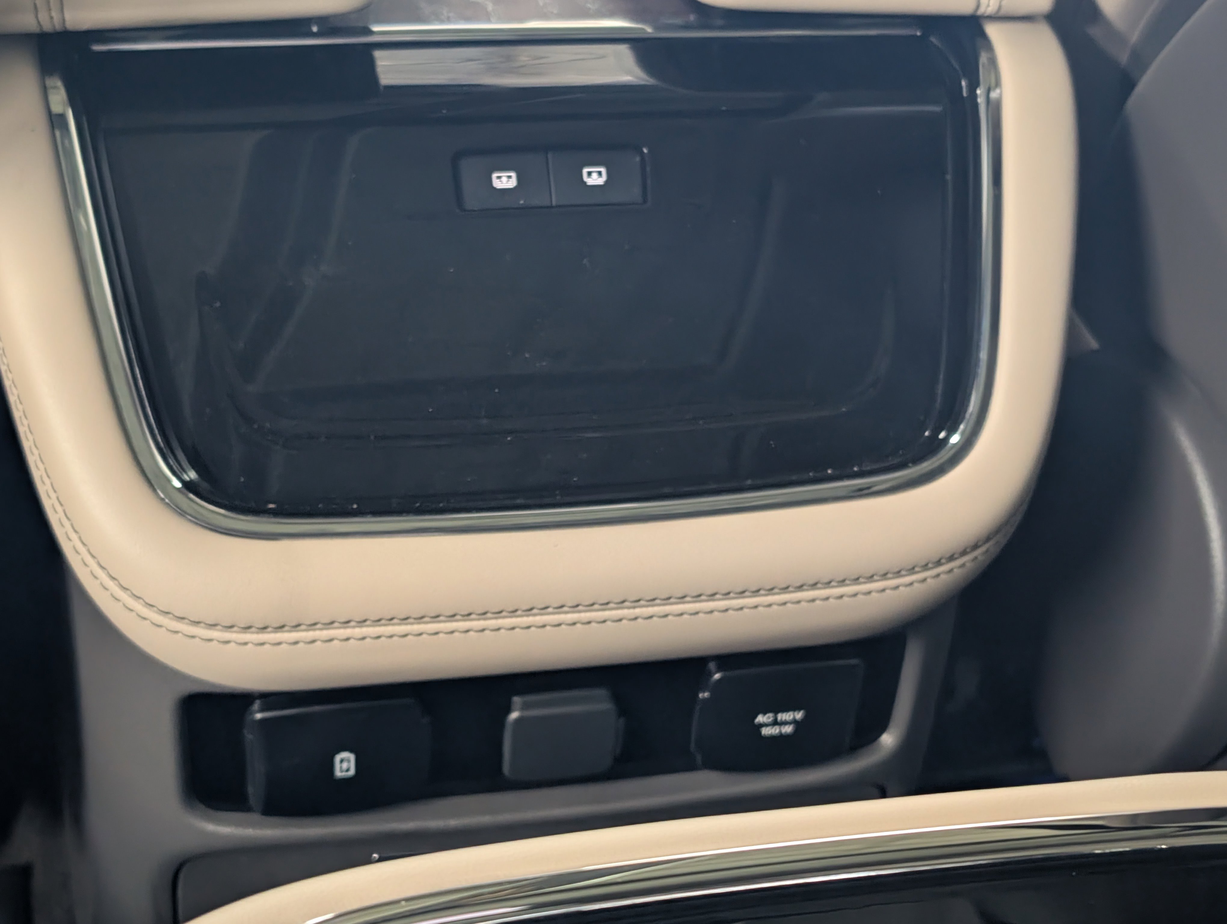 Used 2023 Lincoln Navigator Reserve AWD/4WD image 24