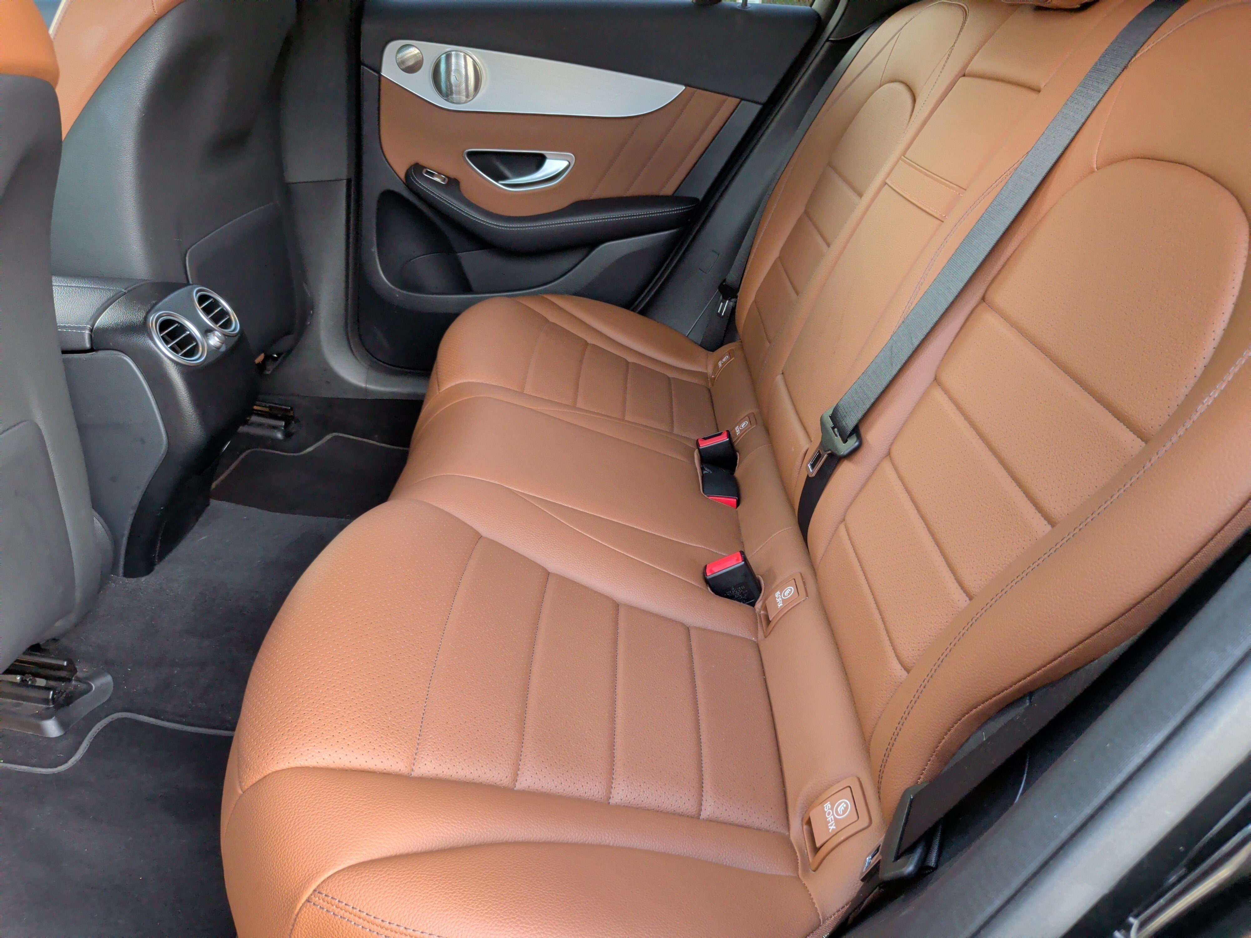 Used 2021 Mercedes-Benz GLC 300 4MATIC Coupe image 37