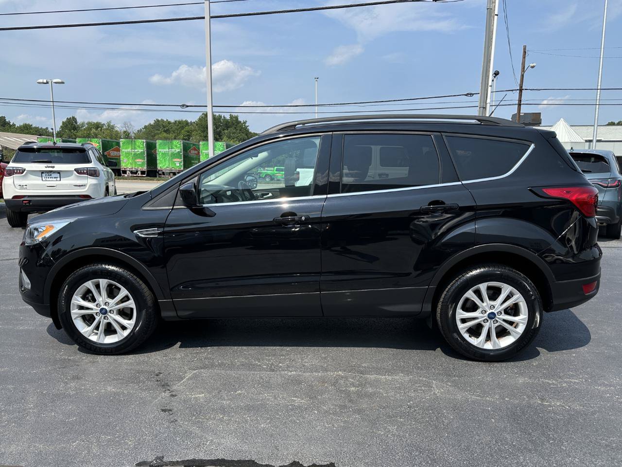 Used 2019 Ford Escape SEL AWD/4WD image 9
