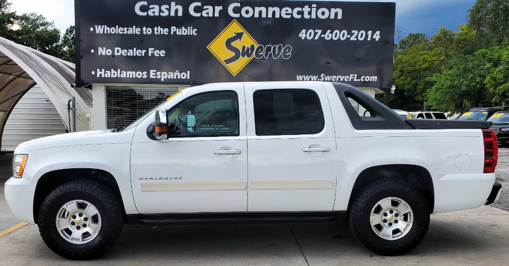 Used 2011 Chevrolet Avalanche LS RWD image 9