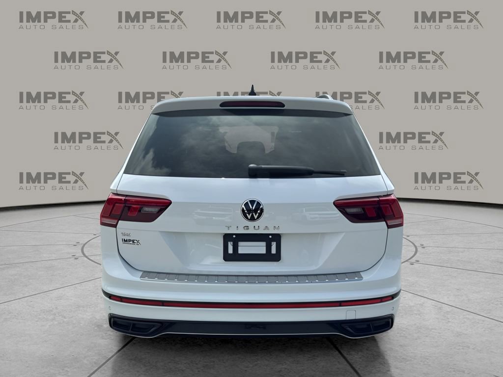 Used 2022 Volkswagen Tiguan SE R-Line FWD image 4